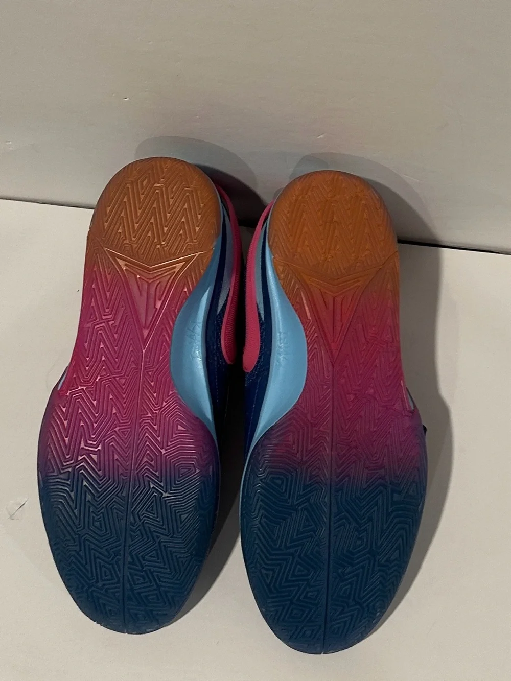 Ja 1 'NY vs. NY' (FV1286 400) Sz: 13